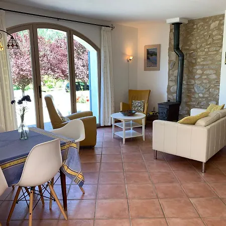 Domaine La Pique Hébergement de vacances Châtillon-en-Diois